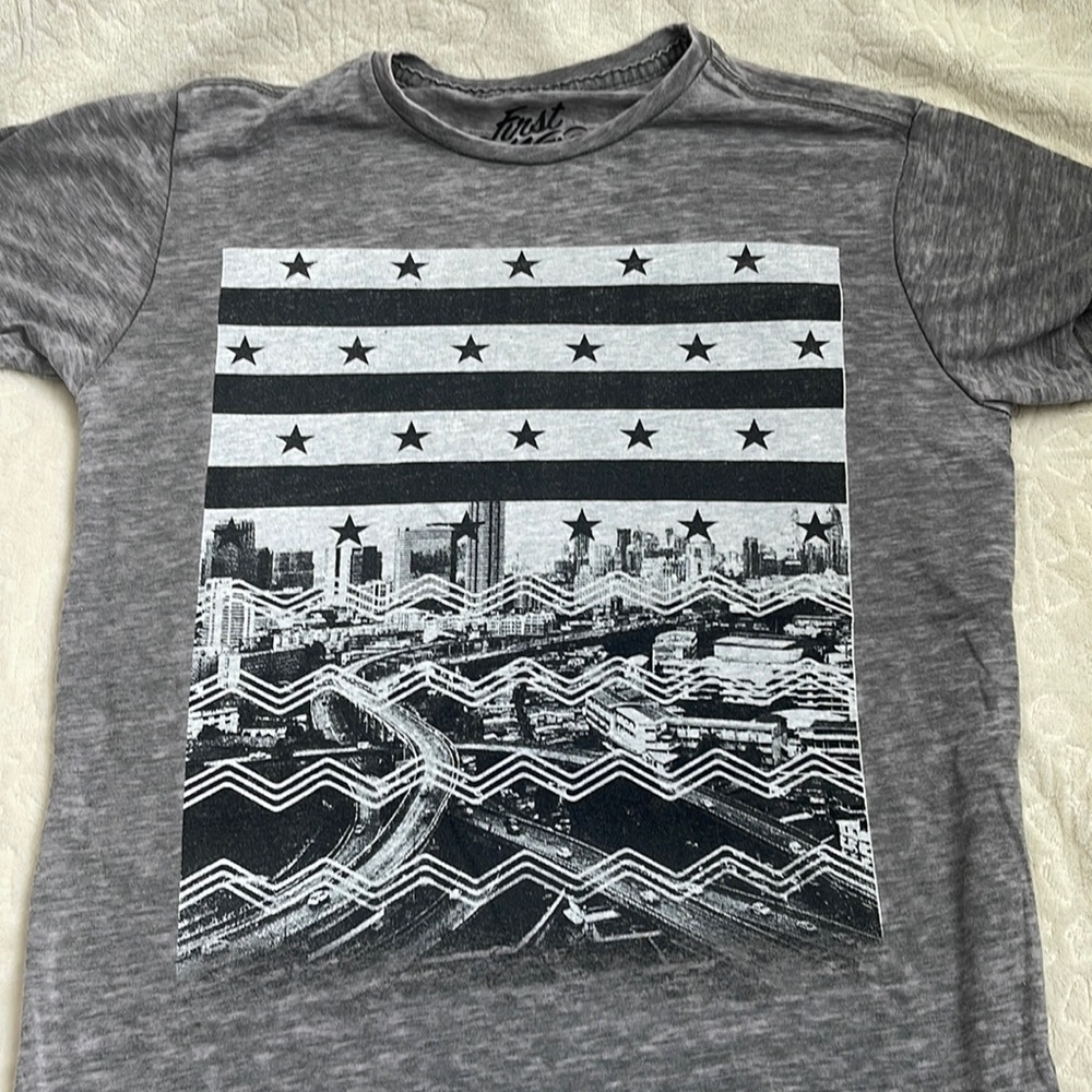 Boys 10/12 T Shirt